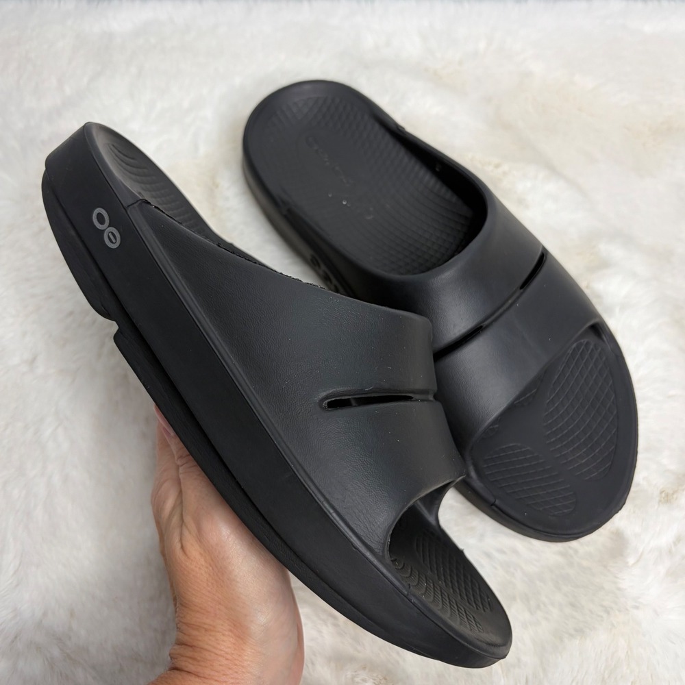 OOFOS OOahh Black Recovery Slide Sandals‎ Mens 7 Womens 9 EU 40 Arch Support